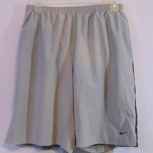 Men's Nike Dri Fit  9” Hybrid Training Shorts, Gray--Size M